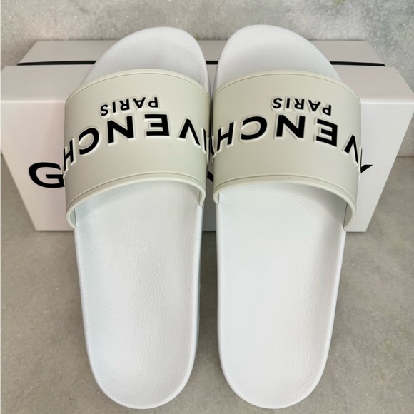 Givenchy Paris Logo Men’s Men White Flat Rubber Pool Slides Sandals 43 US 10 - Picture 9 of 14